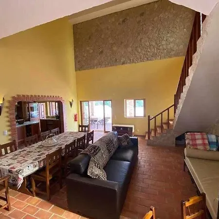 Hotel With 4 Bedrooms / Pool / Quiet Area / Wifi Loulé
